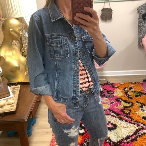 Vintage Removable fur collar jean jacket - Picture 4 of 9